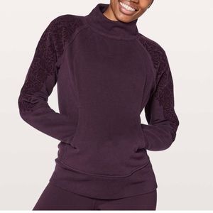 Brand new! Lululemon flower pullover